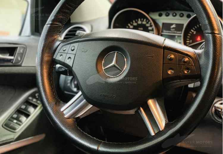 Mercedes-Benz M-Класс II (W164)