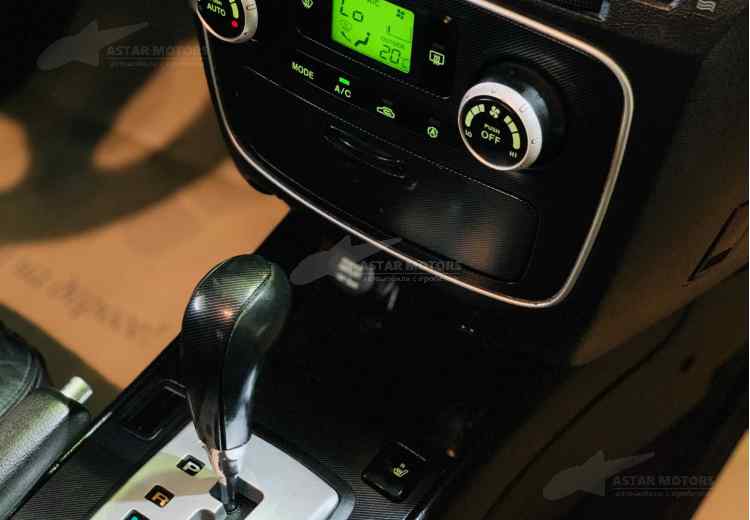 Hyundai Sonata V (NF)