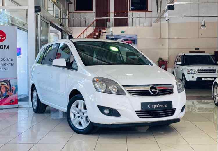 Opel Zafira B Рестайлинг