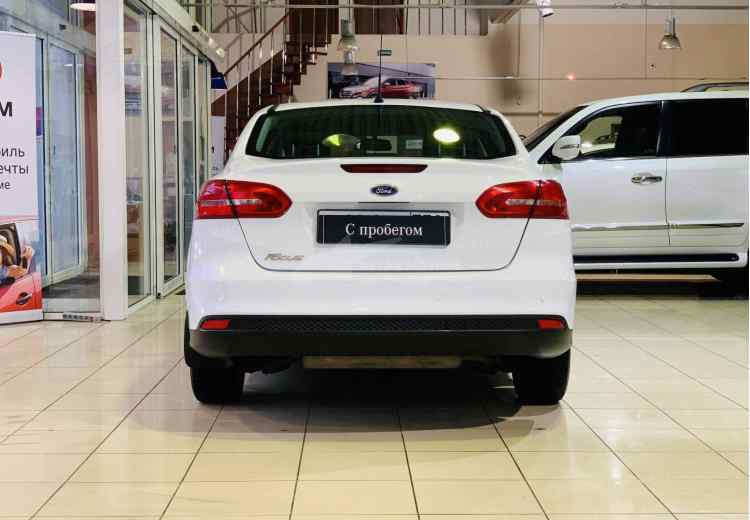 Ford Focus III Рестайлинг