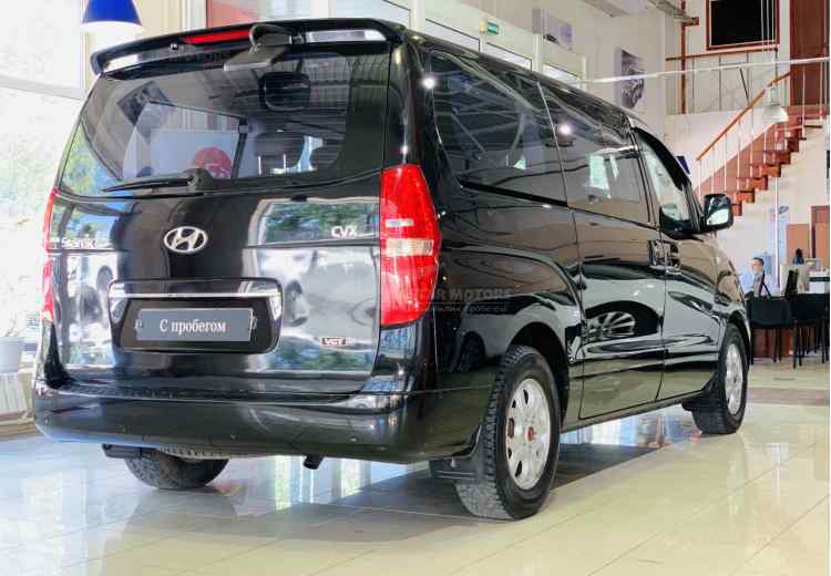 Hyundai Grand Starex I