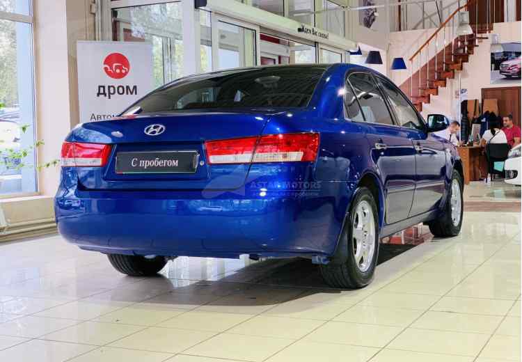 Hyundai Sonata V (NF)