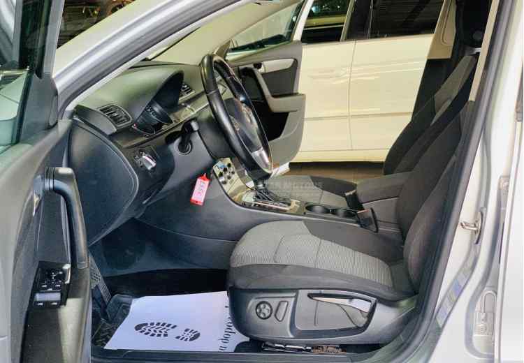 Volkswagen Passat B7