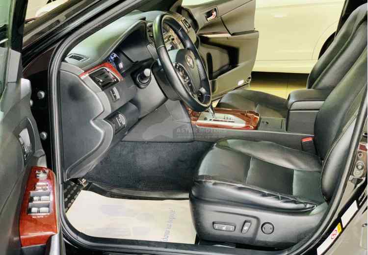 Toyota Camry VII (XV50)