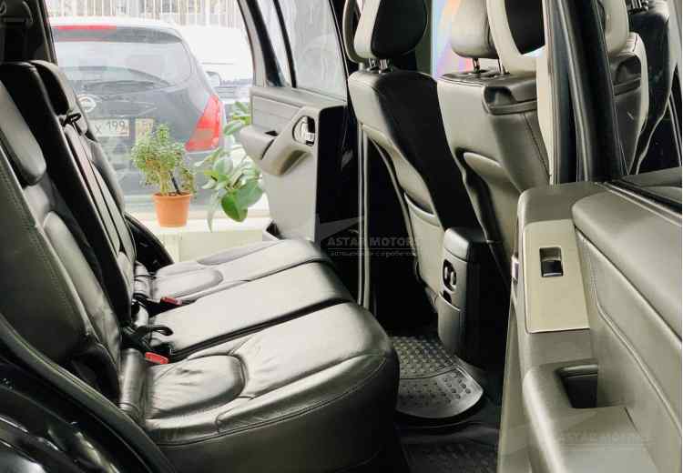 Nissan Pathfinder III