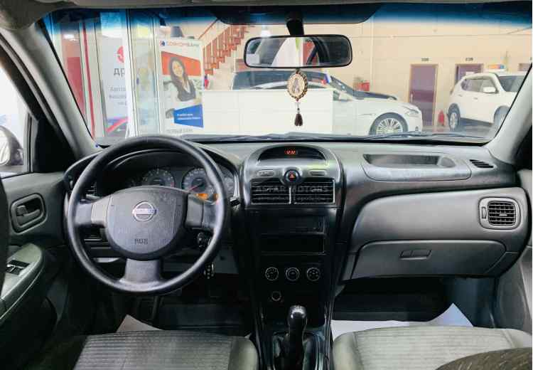 Nissan Almera Classic I