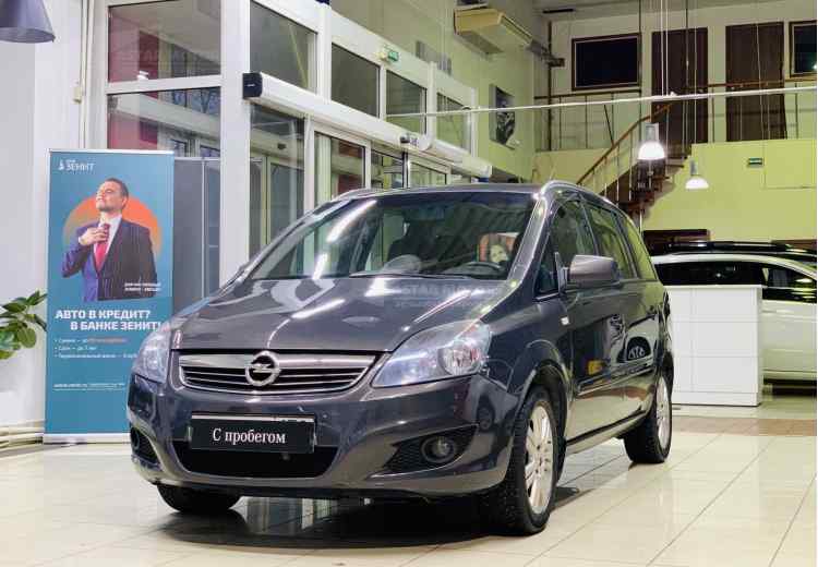 Opel Zafira B Рестайлинг