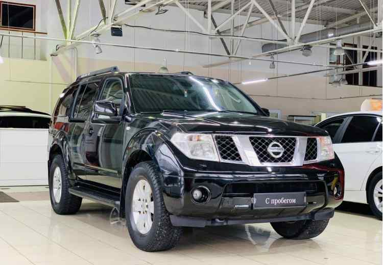 Nissan Pathfinder III