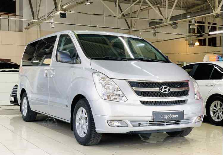 Hyundai Grand Starex I