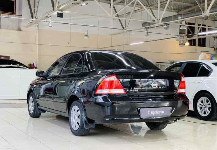 Nissan Almera Classic I