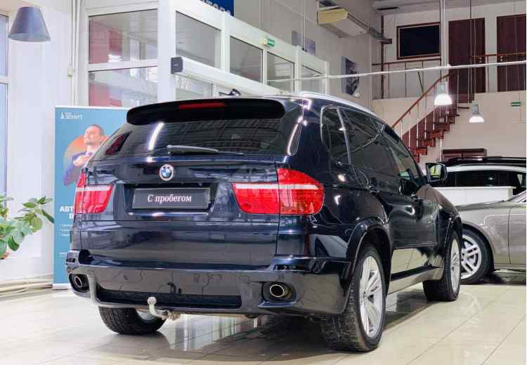 BMW X5 II (E70)