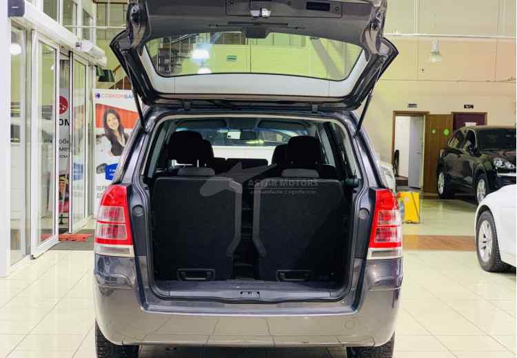 Opel Zafira B Рестайлинг