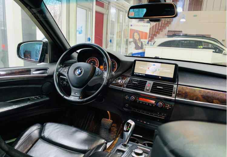 BMW X5 II (E70)