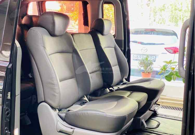 Hyundai Grand Starex I