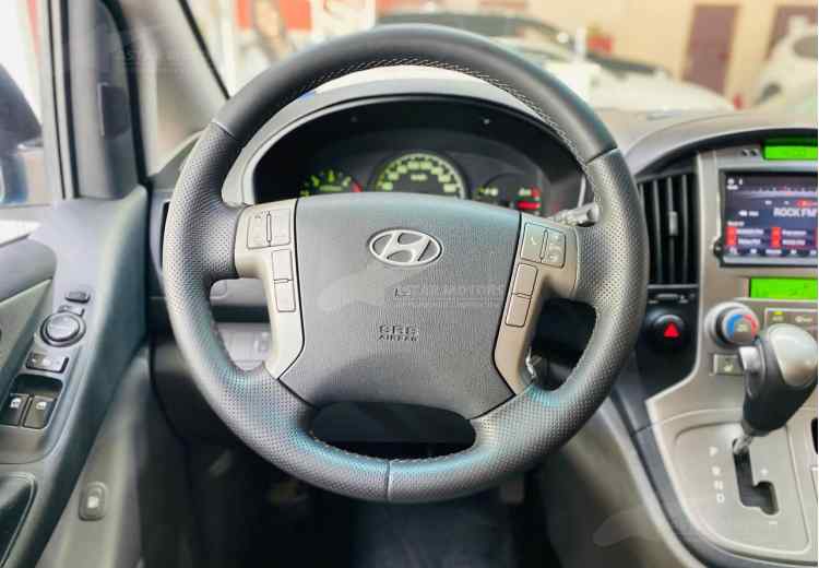 Hyundai Grand Starex I