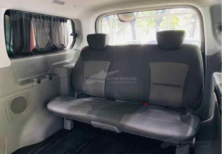 Hyundai Grand Starex I