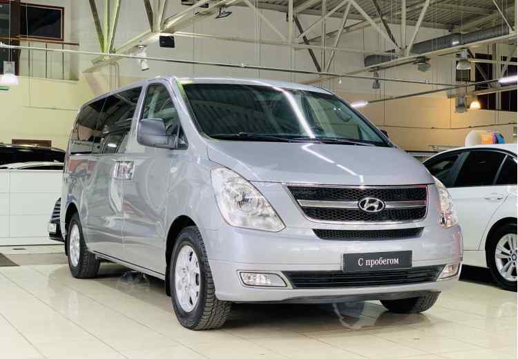 Hyundai Grand Starex I