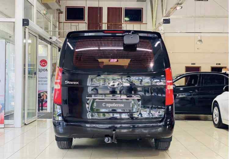 Hyundai Grand Starex I