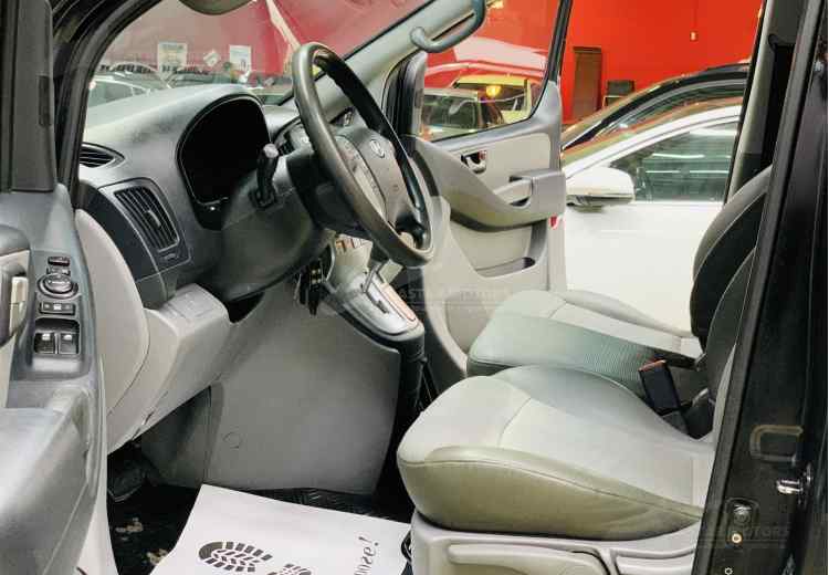 Hyundai Grand Starex I