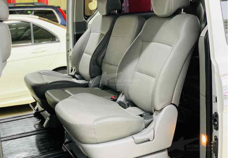 Hyundai Grand Starex I