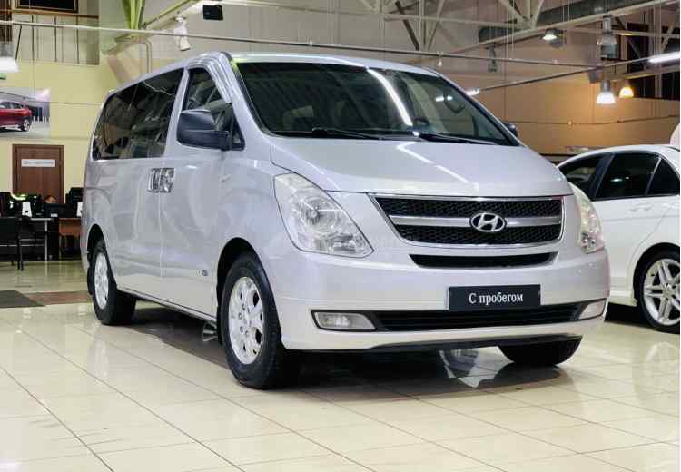 Hyundai Grand Starex I