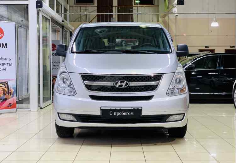 Hyundai Grand Starex I