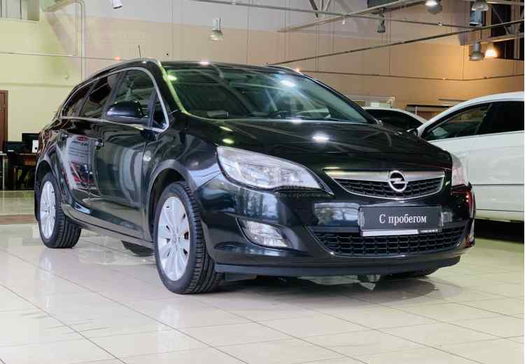 Opel Astra J