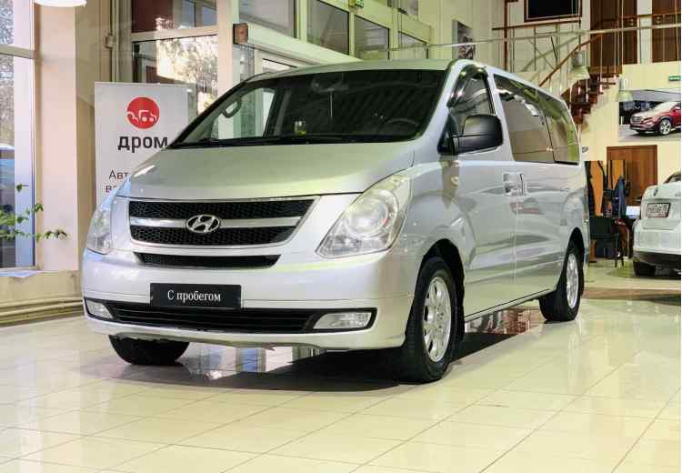 Hyundai Grand Starex I