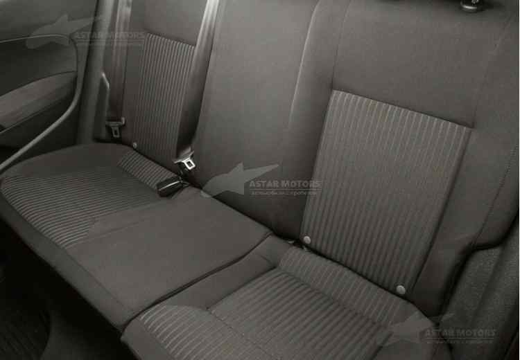 Volkswagen Polo IV Рестайлинг