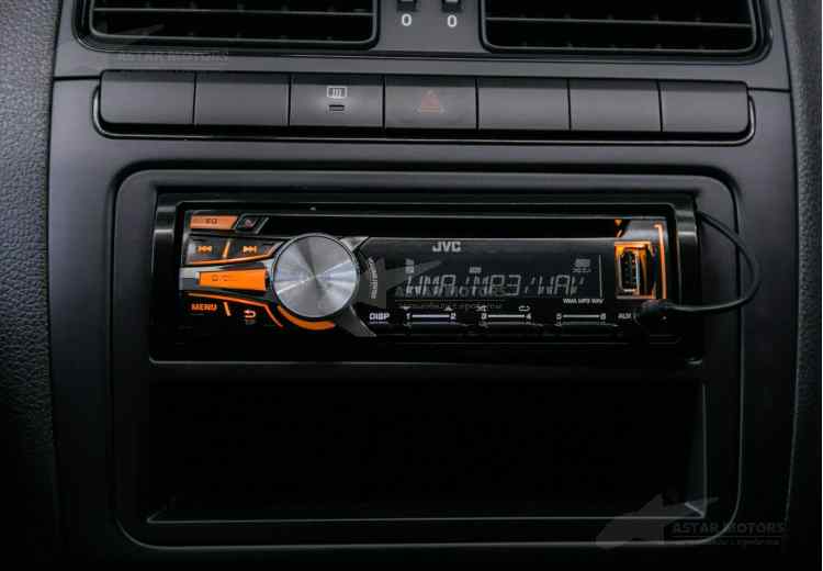 Volkswagen Polo V Рестайлинг