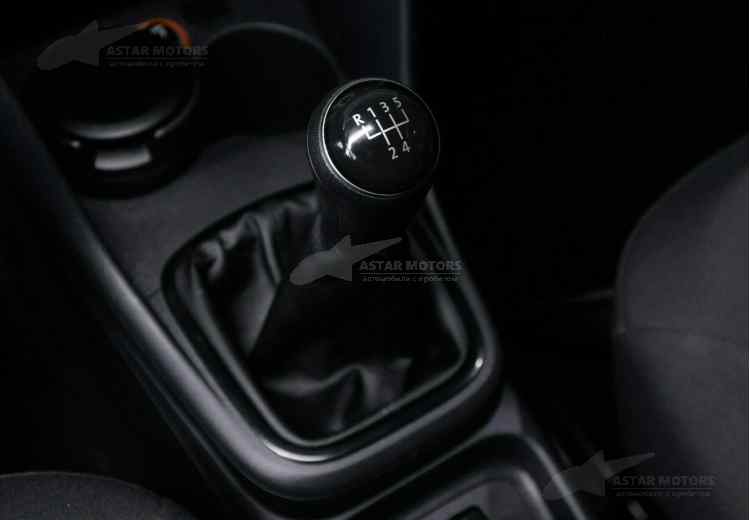 Volkswagen Polo V Рестайлинг