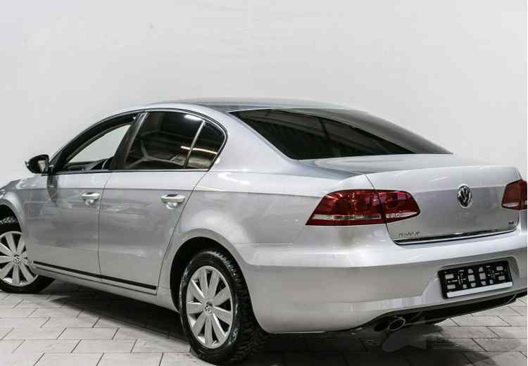 Volkswagen Passat B7