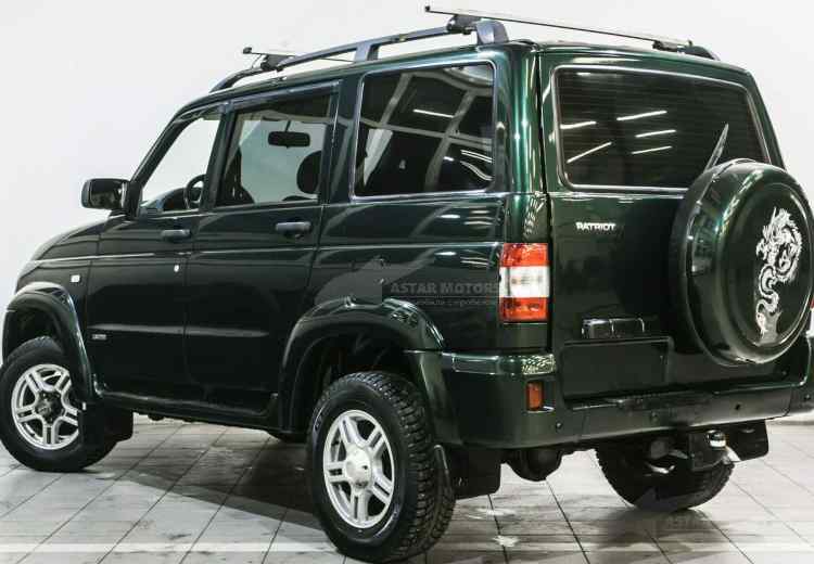 УАЗ Patriot I