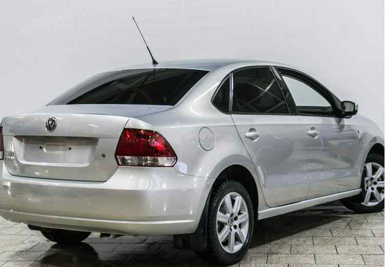 Volkswagen Polo IV Рестайлинг