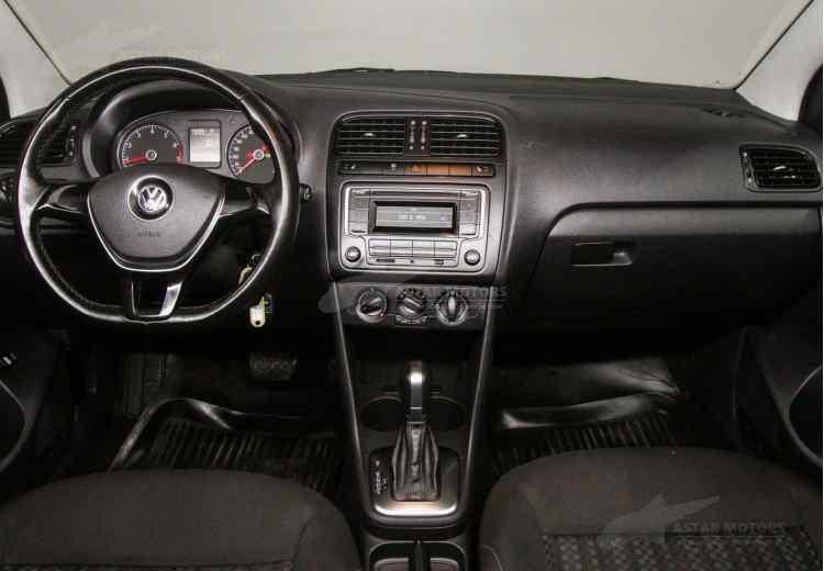 Volkswagen Polo V Рестайлинг