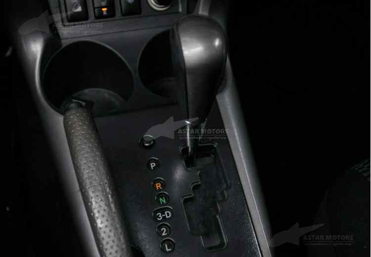 Toyota RAV4 III (XA30)