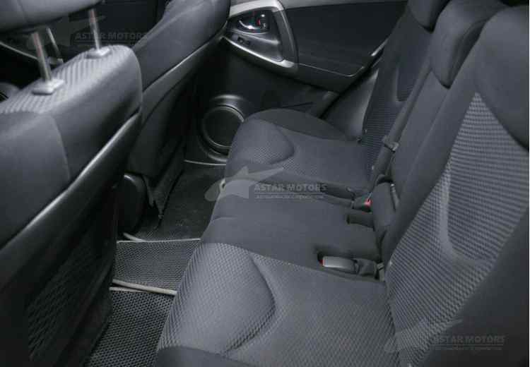 Toyota RAV4 III (XA30)