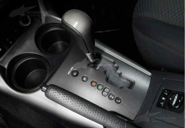 Toyota RAV4 III (XA30)