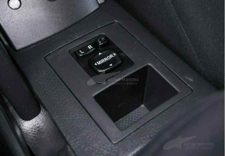 Toyota RAV4 III (XA30)