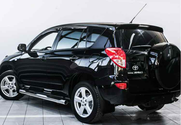 Toyota RAV4 III (XA30)