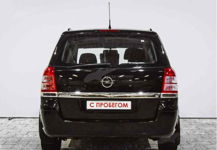Opel Zafira B Рестайлинг