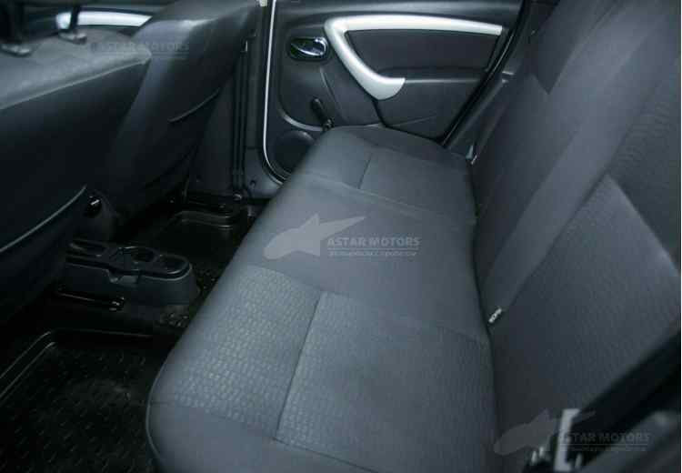 Nissan Terrano III (D10)