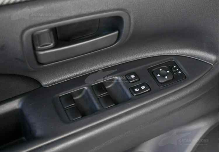 Mitsubishi Outlander III