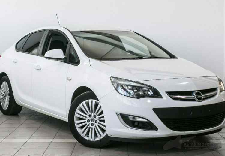 Opel Astra J Рестайлинг