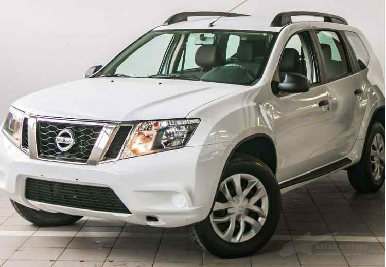 Nissan Terrano III (D10)