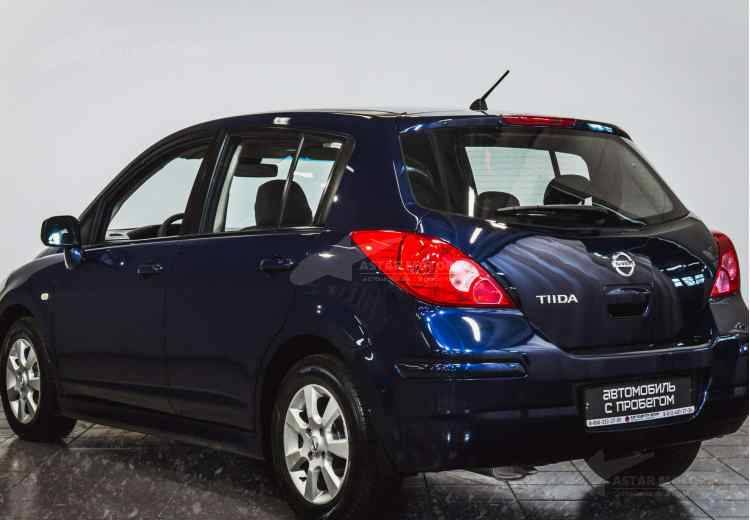 Nissan Tiida I Рестайлинг
