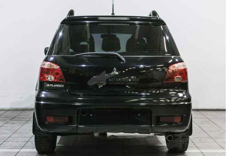 Mitsubishi Outlander II