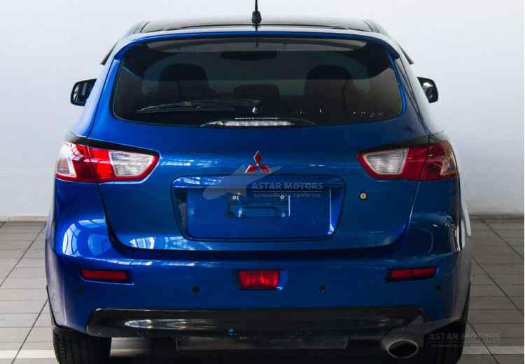 Mitsubishi Lancer X