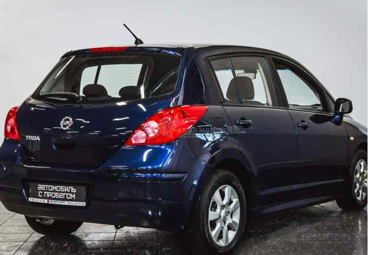 Nissan Tiida I Рестайлинг
