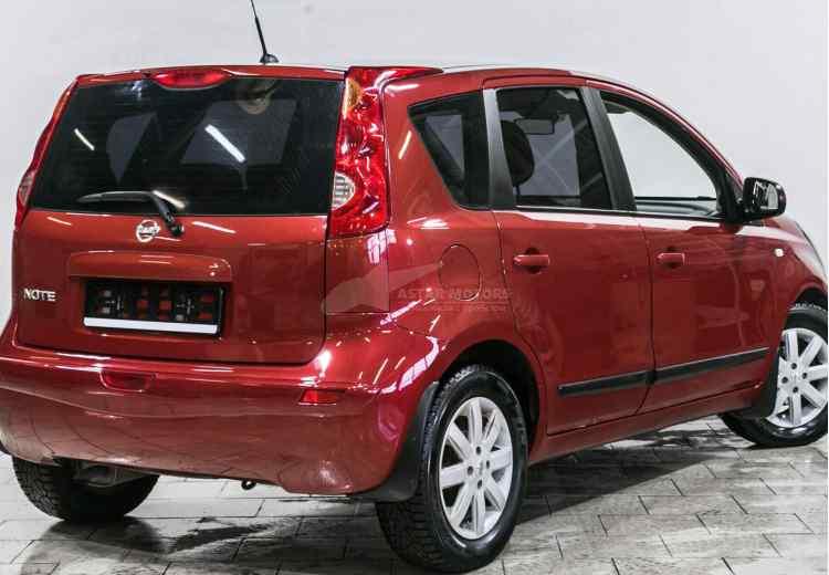 Nissan Note I Рестайлинг